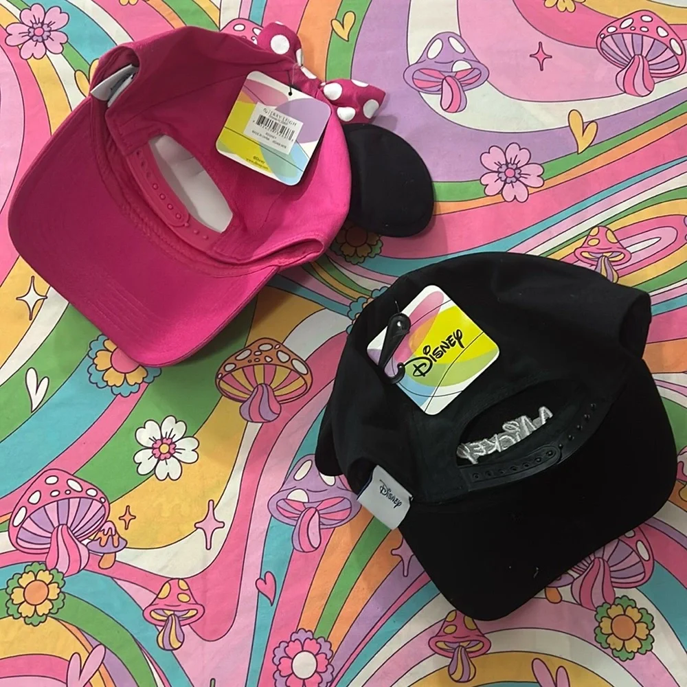 Minnie and Mickey hats 💕🖤 - Picture 2 of 6